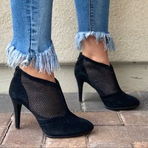 NIB Pointed Toe Mesh Ankle Shooties Boots